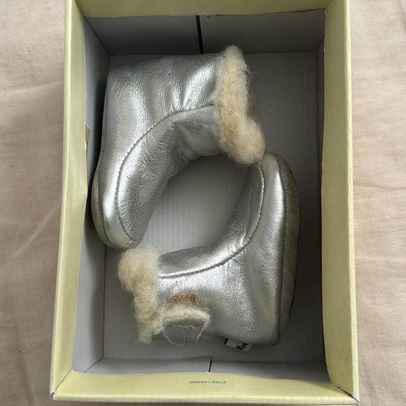 Petit nord Copenhagen fur leather boots for the baby - Picture 6 of 6